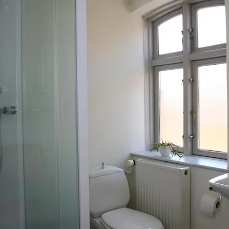 Hotel Ribe 여관 리베